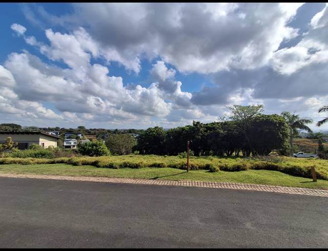 1,051M² VACANT LAND FOR SALE IN PALM LAKES ESTATE